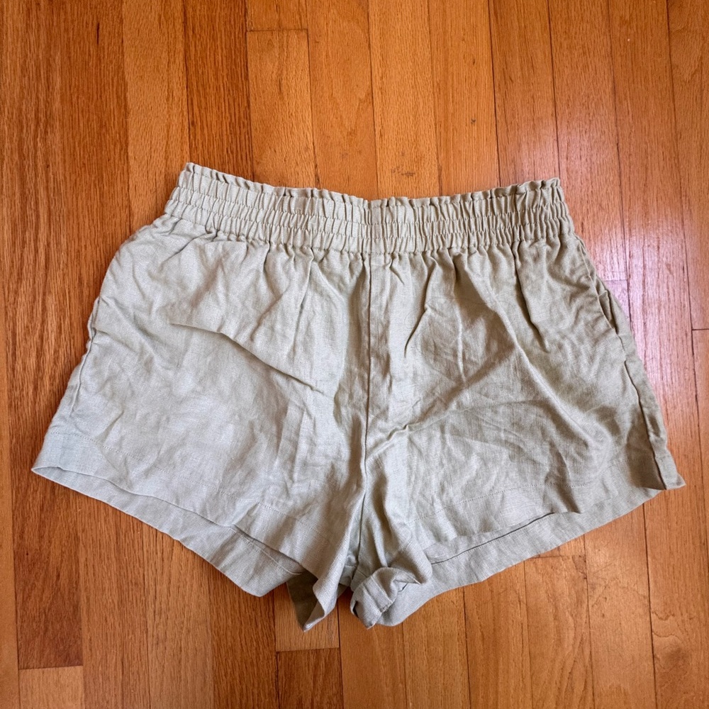 Reformation Light Sage Elastic-Waist Linen-Blend Shorts